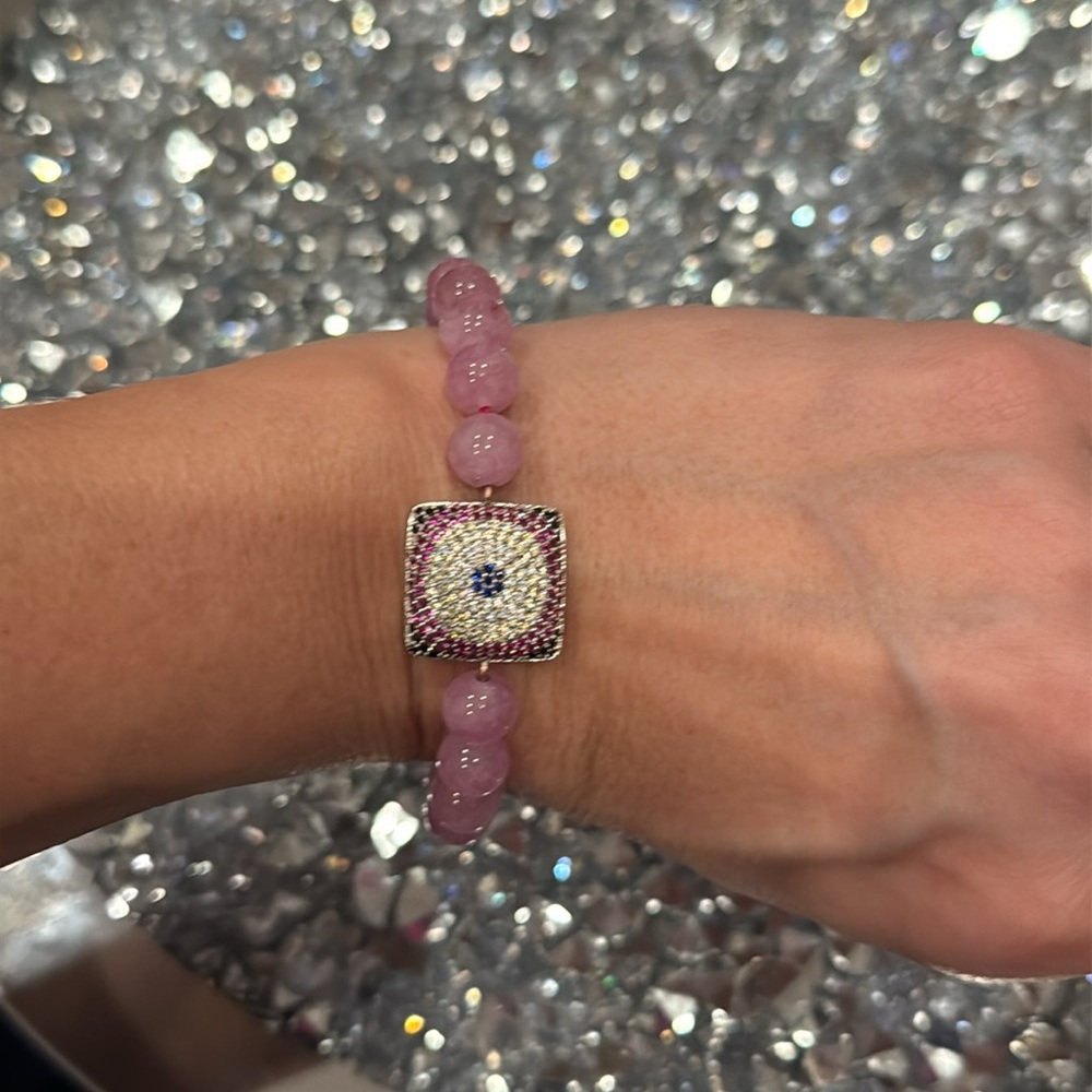 Pink  beads stretchable bracelet with evil eye charm good luck - Picture 3 of 4